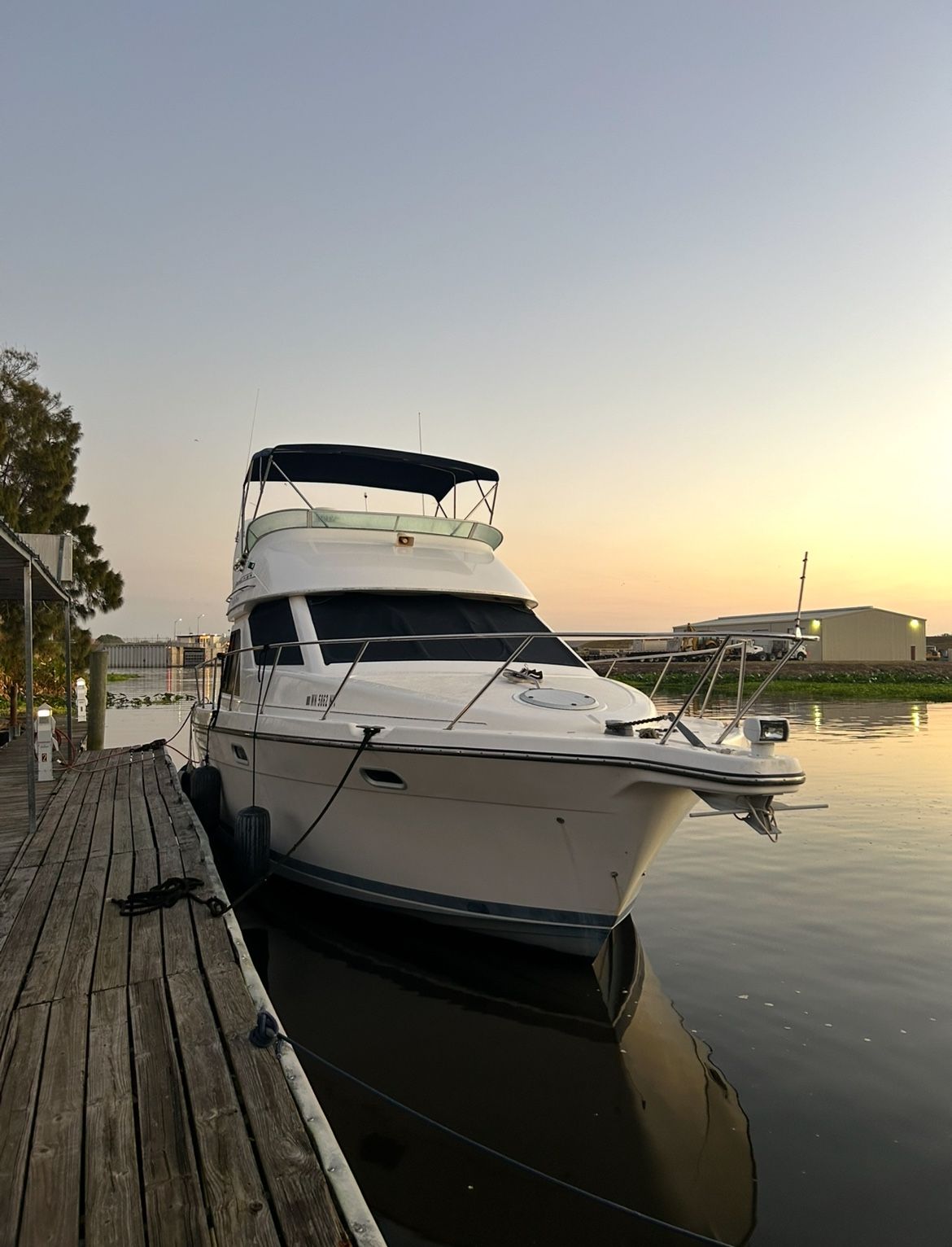 Bayliner 3788 Boat