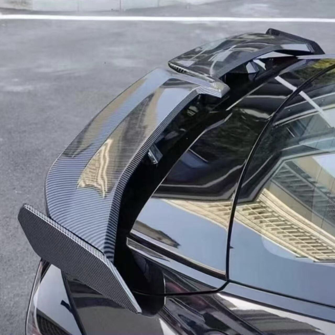 New In Box Universal Rear Trunk Spoiler Carbon Fiber Pattern Design Down Force Wing