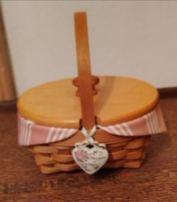 Longaberger Horizon of Hope basket