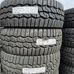Tengo 1 Set De Llantas 35/12.50R17 Marca DINAPRO 