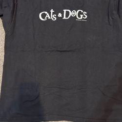VINTAGE 2001 CATS & DOGS WARNER BROTHERS T-SHIRT: Size XL