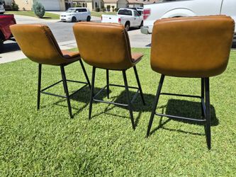 Stools set