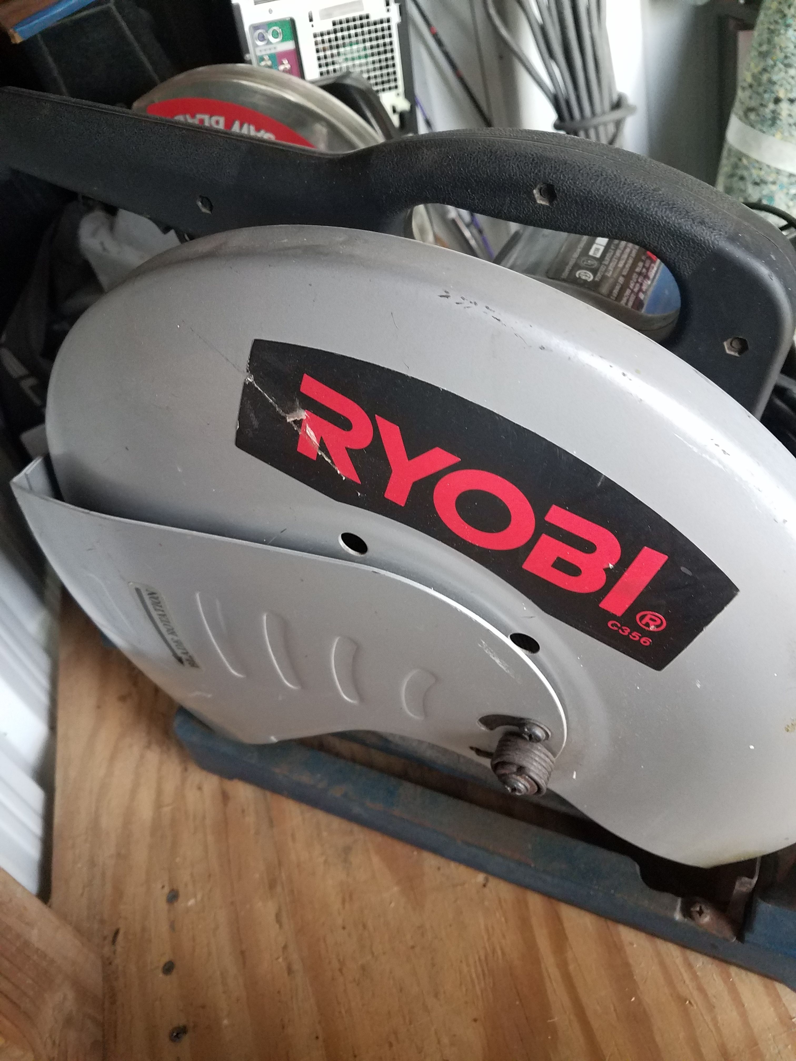 Ryobi 14" metal cut off machine with blade