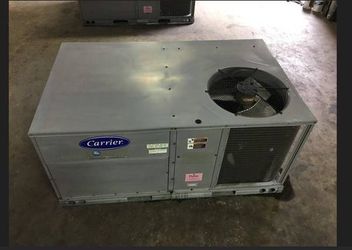 Carrier Rooftop AC - 3 Ton