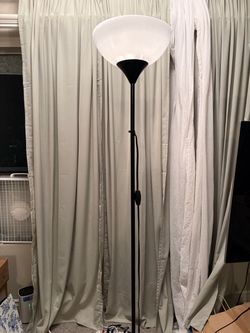 Floor lamp