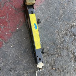 98-05 Mercedes W163 ML320 OEM Spare Tire Jack Tool 1(contact info removed)18 ML500 ML350 C50