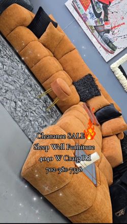 ✨️ Sectionals, 2pc Sofas ✨️ Furniture Queen Bedrooms, Dining Avail