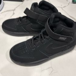 COURT BOROUGH MID 2 - YOUTH