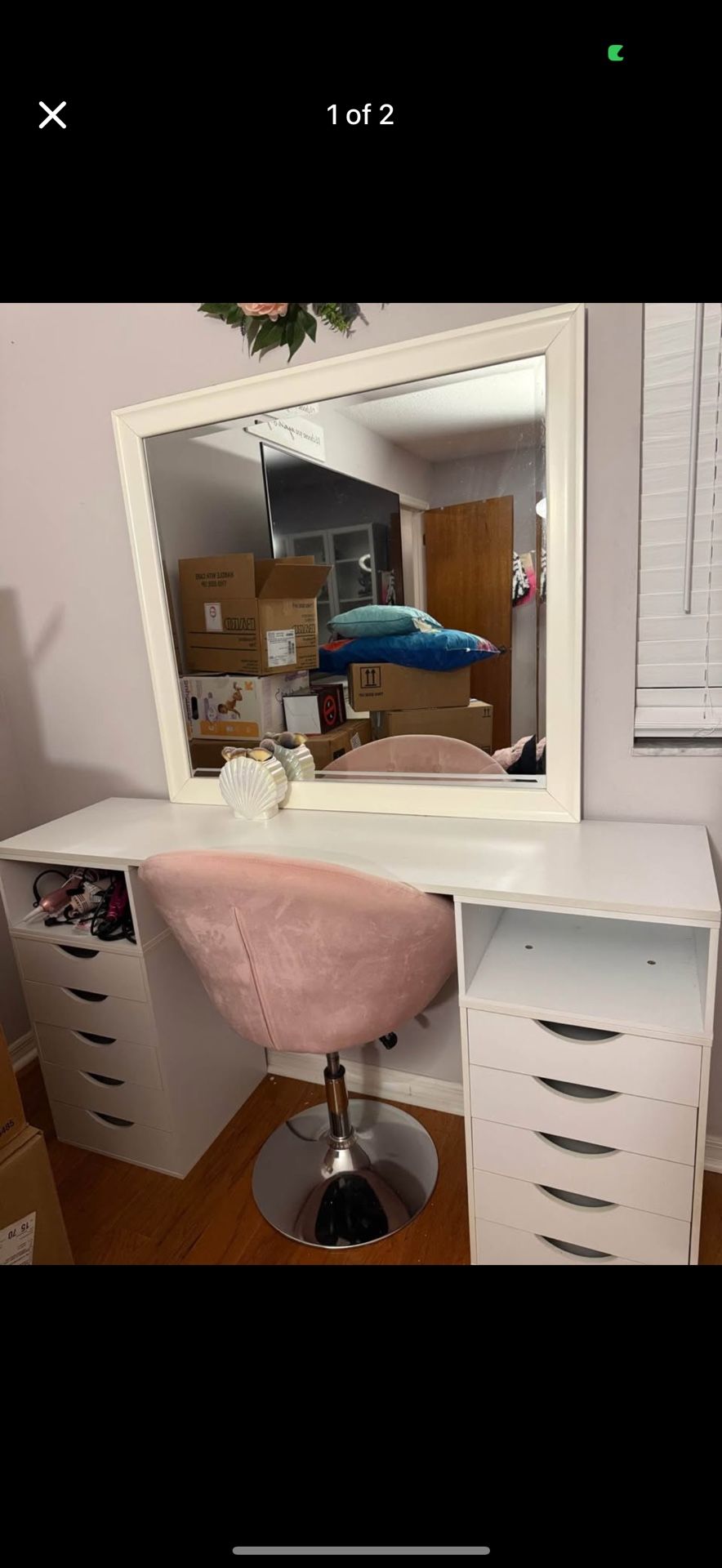 White Vanity With Mirror And Chair