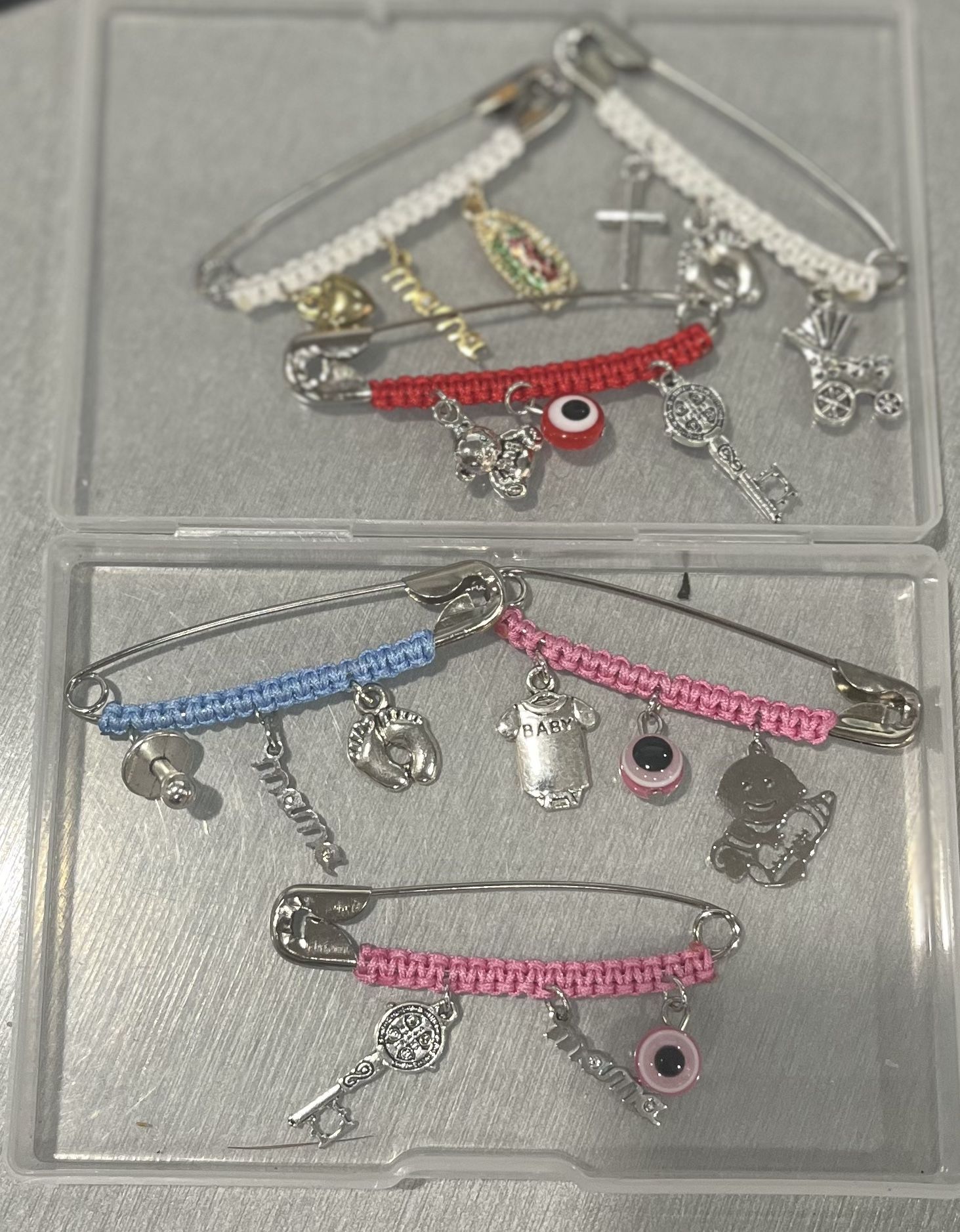 Pregnancy Safety Pins / Seguros Para Embarazadas