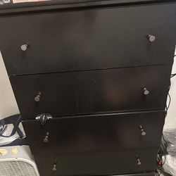 Black 5 Drawer Dresser
