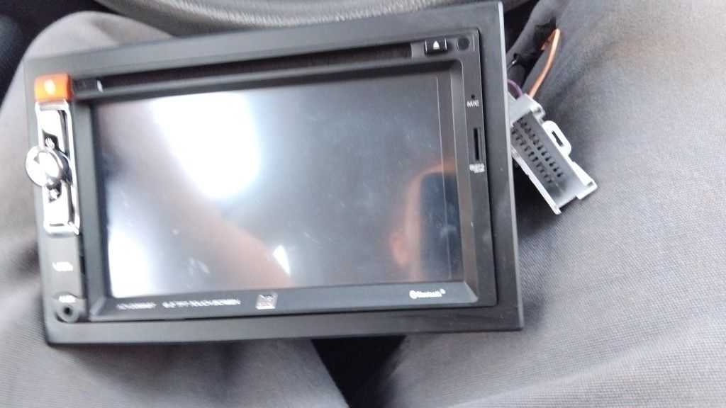 Brand NEW DUAL Head Unit