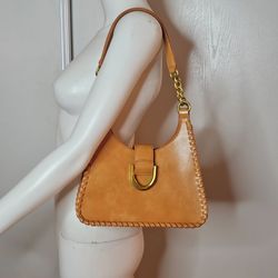 NWOT Antik Kraft Tan Leather Shoulder Bag with Gold Hardware