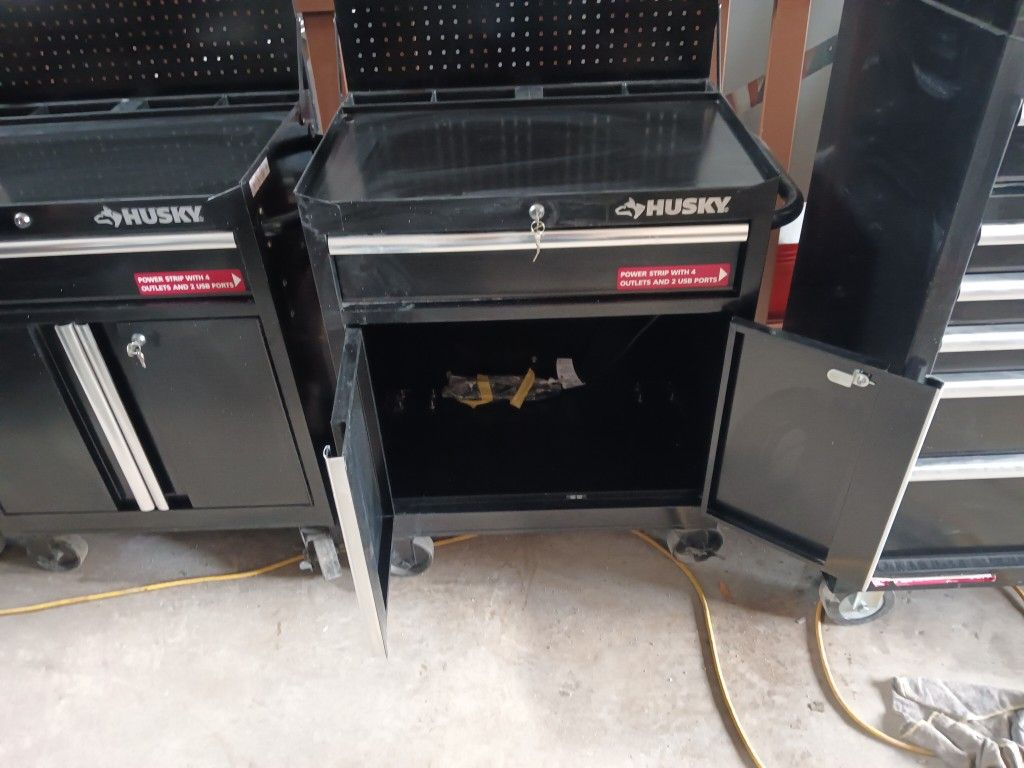 New Husky 27" Tool Box (3) For Sale