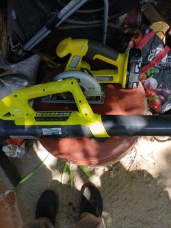 Ryobi 18v Blower and Skill saw