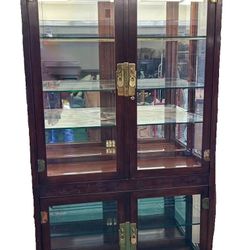Drexel Heritage Chinoiserie Ming Treasures Lighted Display Cabinet 