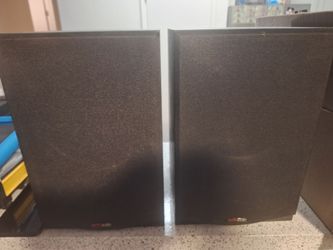 Polk model R150 speakers