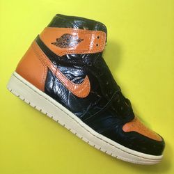 Jordan 1 ‘Shattered Backboard 3.0’ - Sizes 8, 8.5, 9