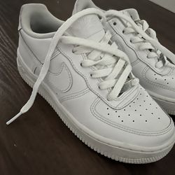 Size 4.5Y- Nike Air Force 1 Low White 2018