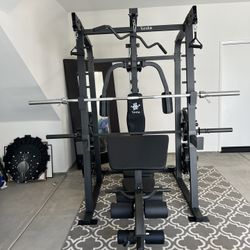 SMITH MACHINE/ PULLEY SYSTEM/ ADJUSTABLE MULTI USE BENCH/ WEIGHTS/ BARBELL/ GYM EQUIPMENT/ FREE DELIVERY 🚚 