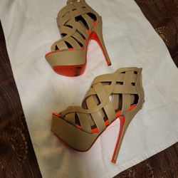 Ladies High Heel Shoes Sz 8.5