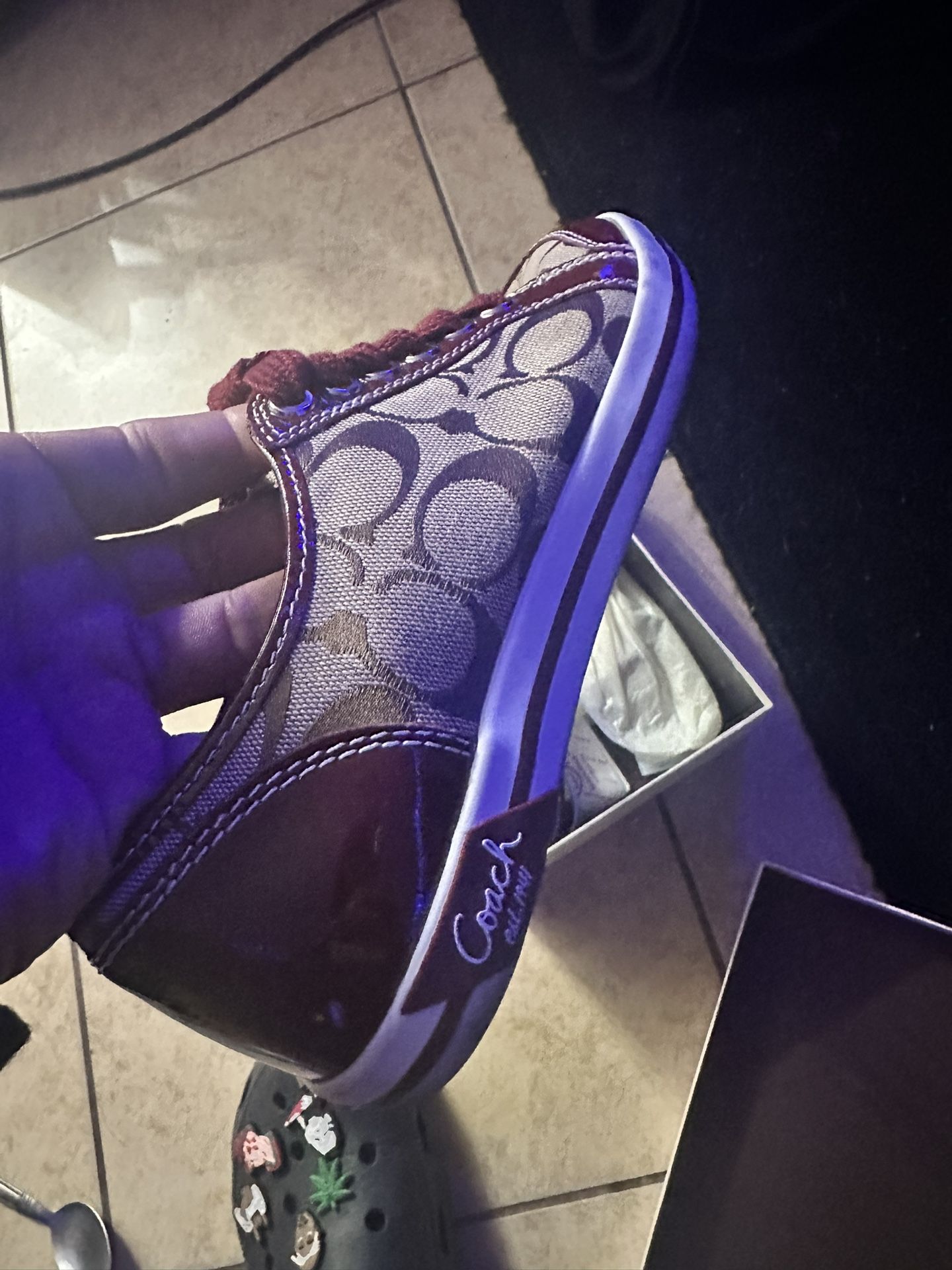 Women’s Shoes