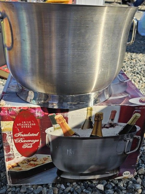 18/10 HEAVY STAINLESS STEEL DOUBLE INSULATED BEVERAGE WINE CHAMPAGNE TUB BUCKET