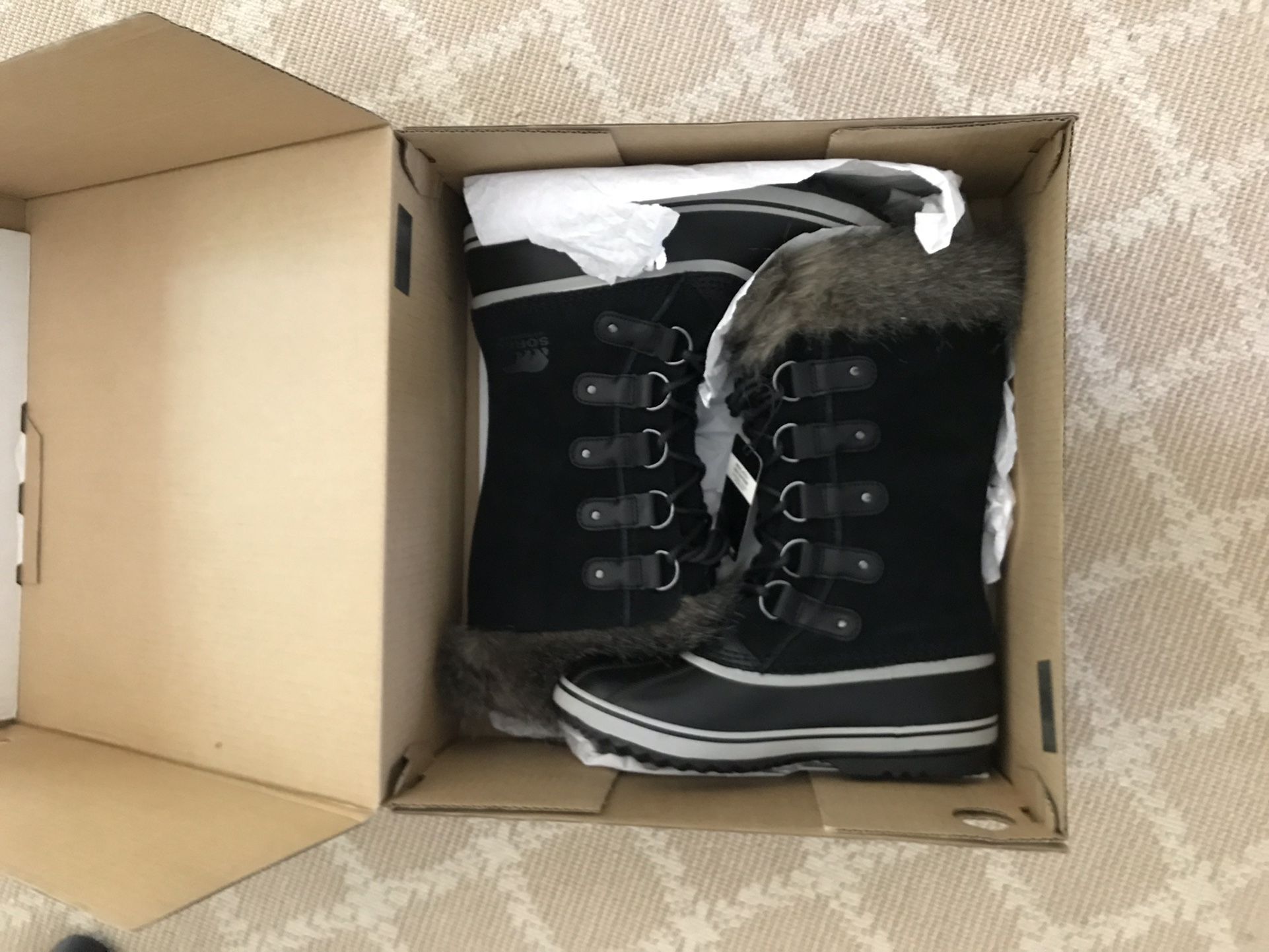 Sorel Women’s Waterproof New Boots Joan Of Arctic Size 10 Unused Black Winter Boot