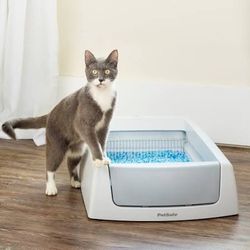 Self Cleaning Litter Box