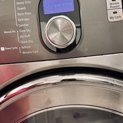Samsung Dryer with pedestal 