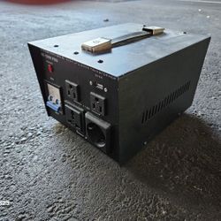 Goldsource ST-2000 Pro Step Up and Down Transformer