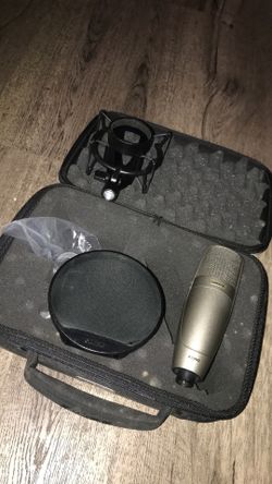 Microphone