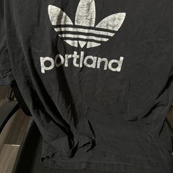 Adidas “Portland” T-Shirt Large
