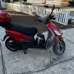 Vespa Piaggio Fly 150