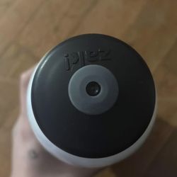 water bottle zak! white