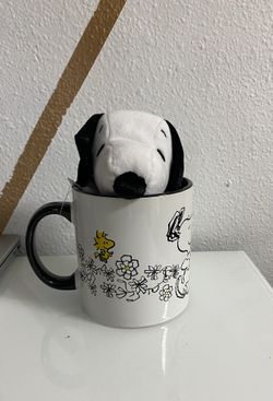 Snoopy Mug With Stuff Animal (new) 