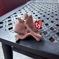 TY Beanie Baby Batty