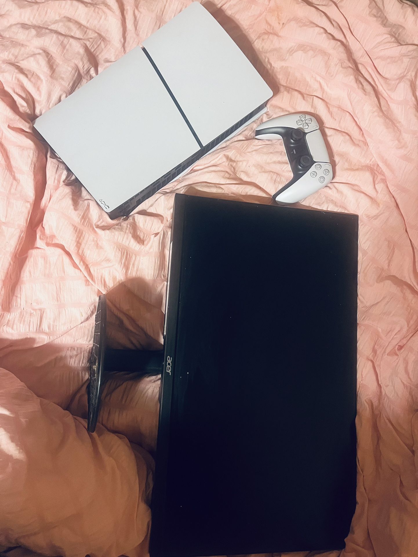 PS5 ( Slim ) With Controller  And A Monitor 