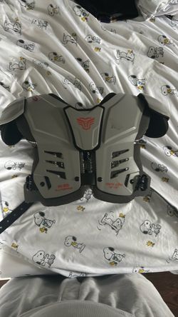 Legion M-80 shoulder pads