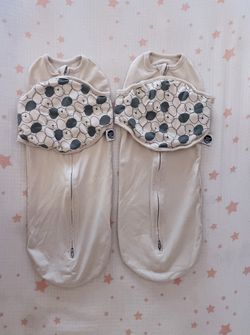 (2)Zen Neo Classic Nested Bean swaddles