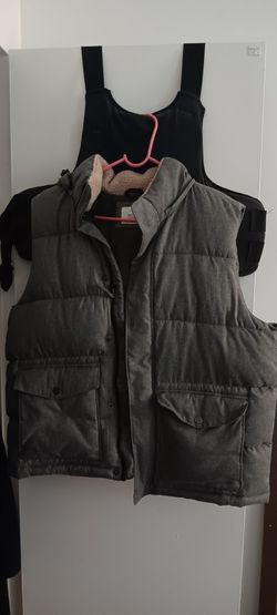 GRAY OLD NAVY HOOD
