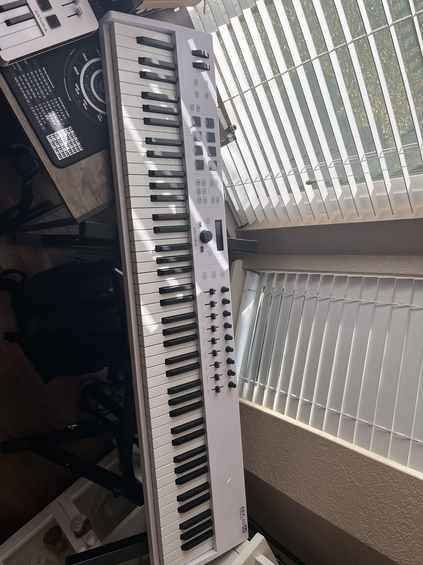 88 Key MIDI keyboard