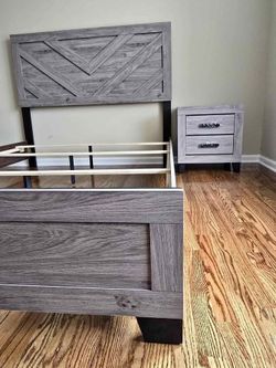 New Rustic Queen & King Bedroom Set!! Bedroom Set: Bed, Dresser, Mirror & Nightstand!!