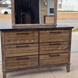 DRESSER WITH MIRROR