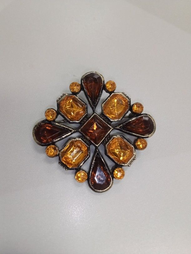 Topaz Brown Women's Brooches