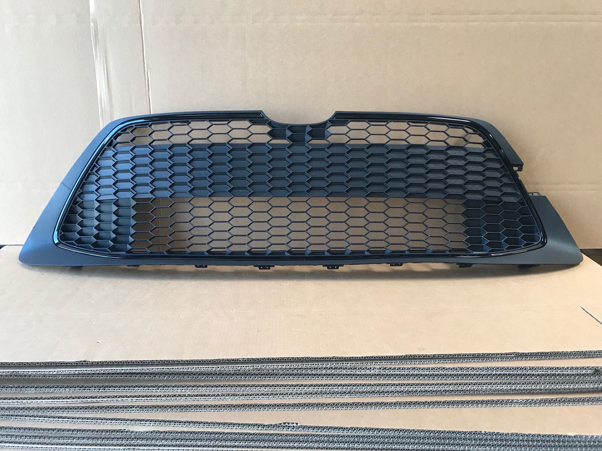 Front Bumper Grille For 2020 2021 2022 Toyota Corolla Se, XSE Factory Style 