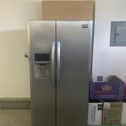Frigidaire Refrigerator