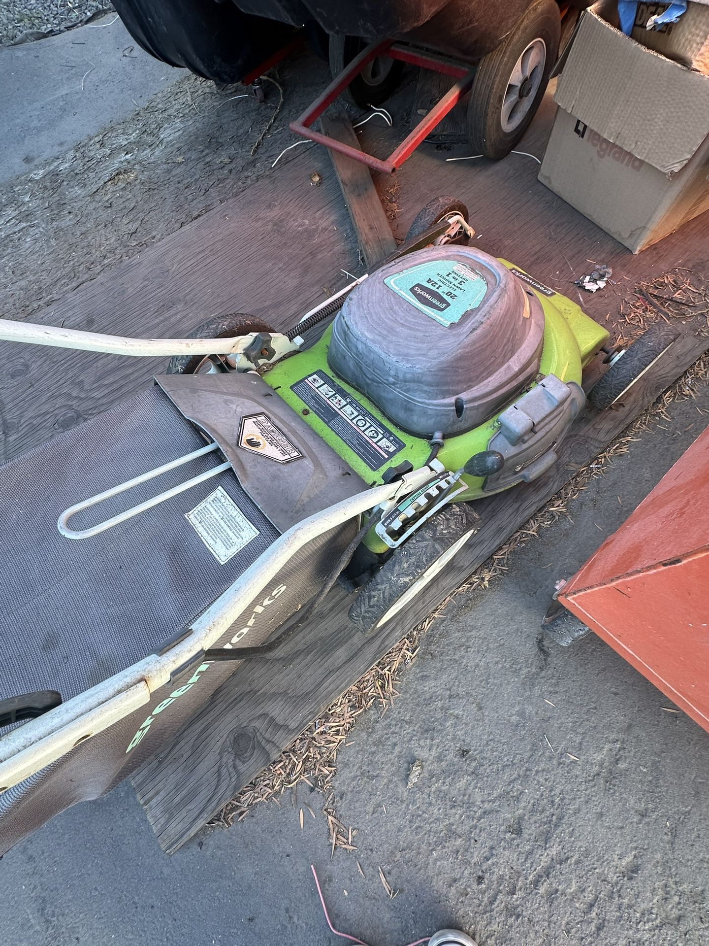 Greenworks Electric Lawn Mower