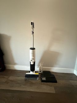 Like New Tineco iFLOOR 5 Breeze Wet Dry Vacuum Mop