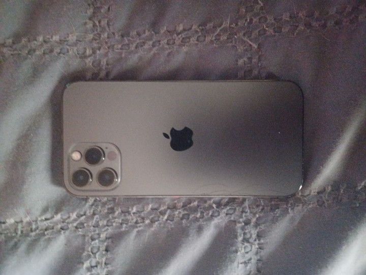 iPhone 12 Pro Max
